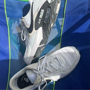 Nike Air Max Men's White and Black Athletic Shoes